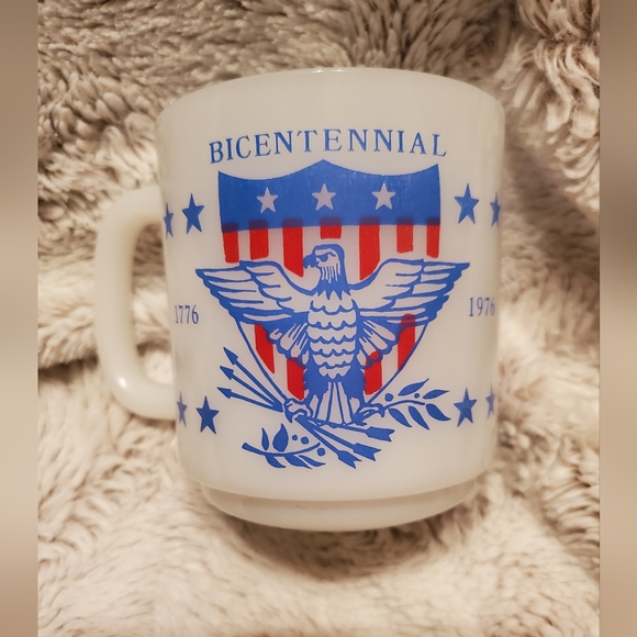 Vintage Other - Vintage Glasbake Milk Glass Mug - Bicentennial 1776 - 1976 - Eagle & Shield